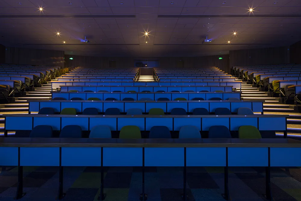 Central Lecture Theatre UoC — view 3