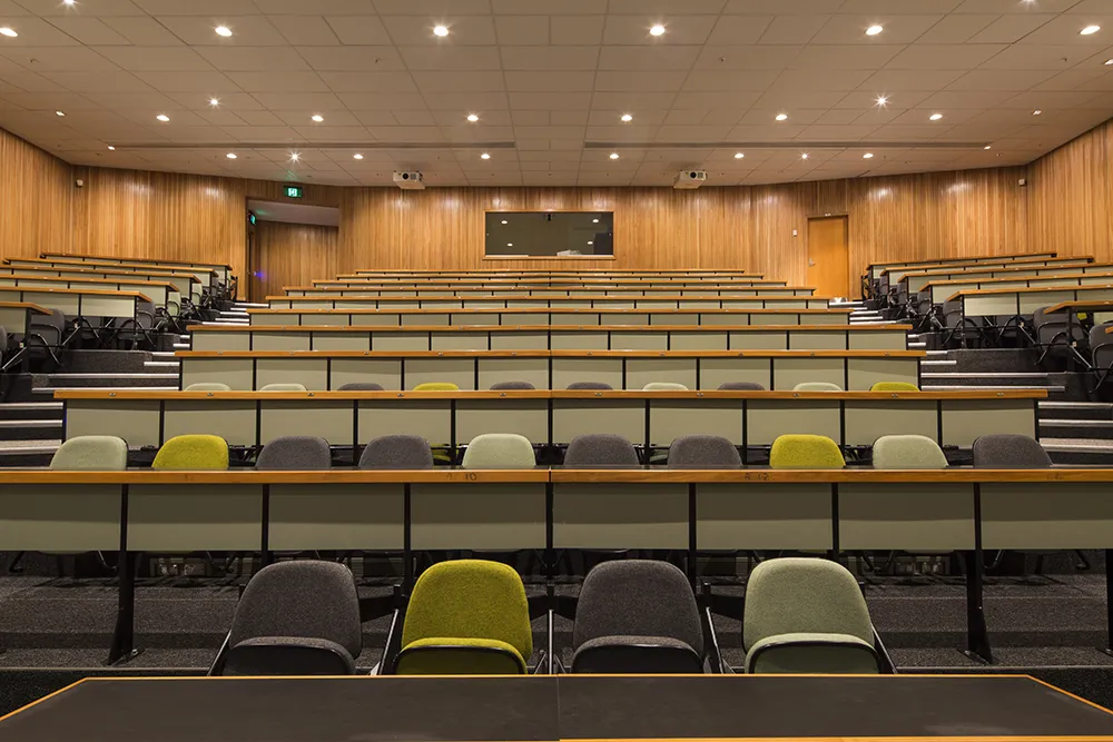 Central Lecture Theatre UoC — view 4