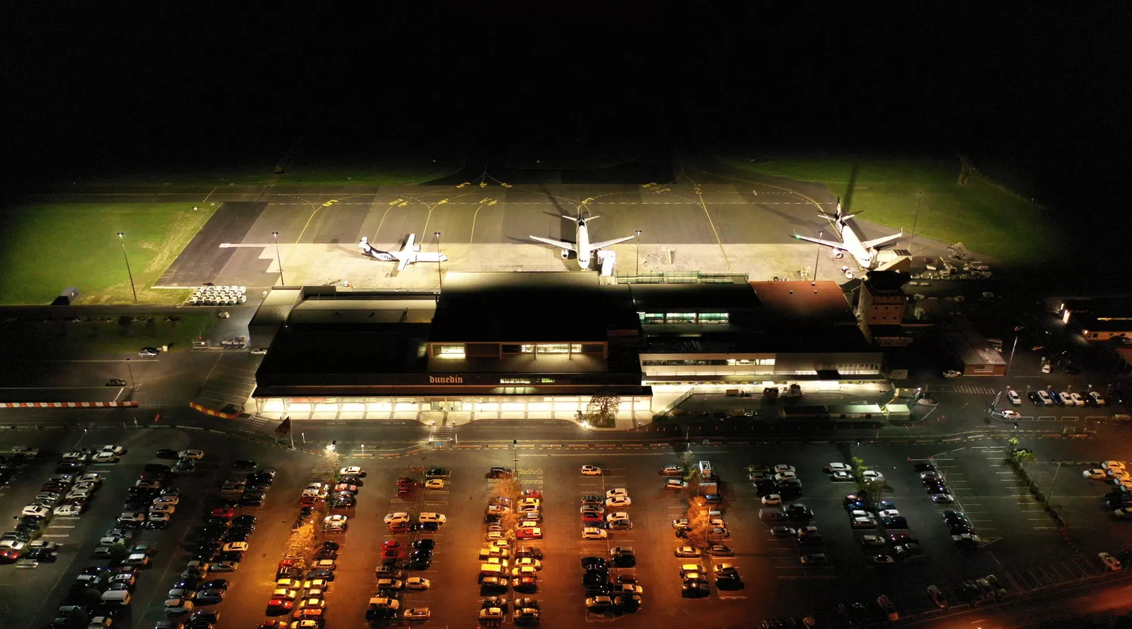 Dunedin Airport — view 3