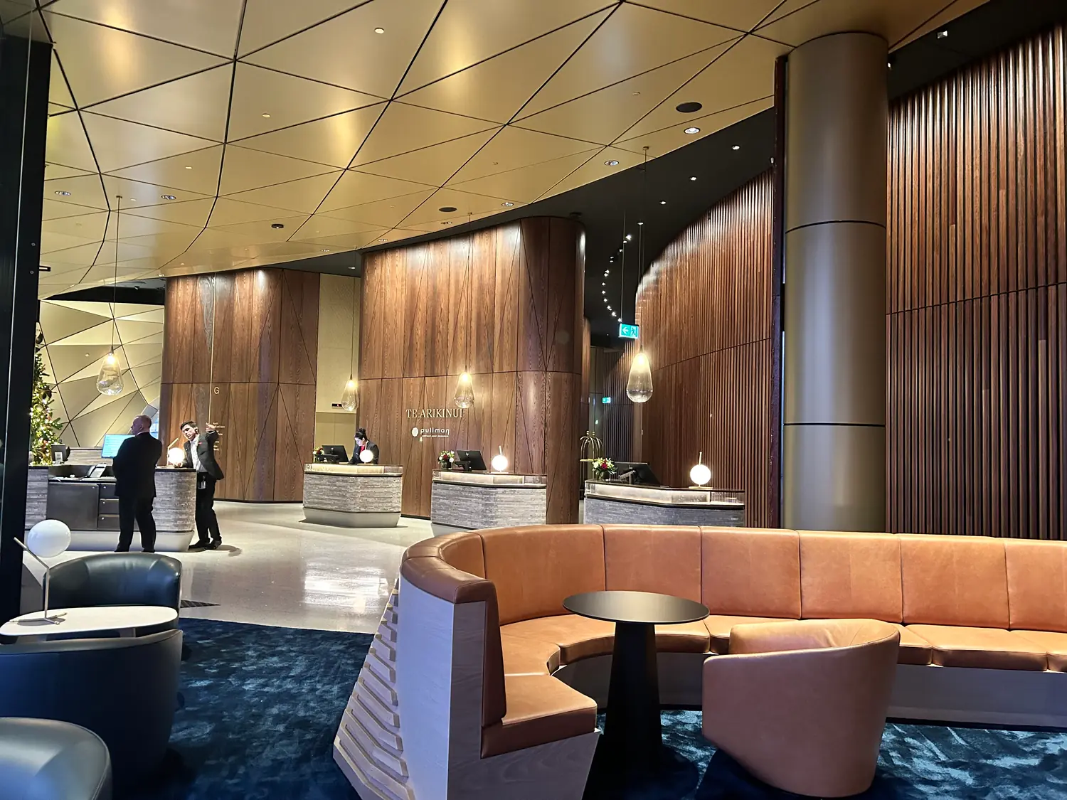 Te Arikinui Pullman Auckland Airport Hotel — view 8