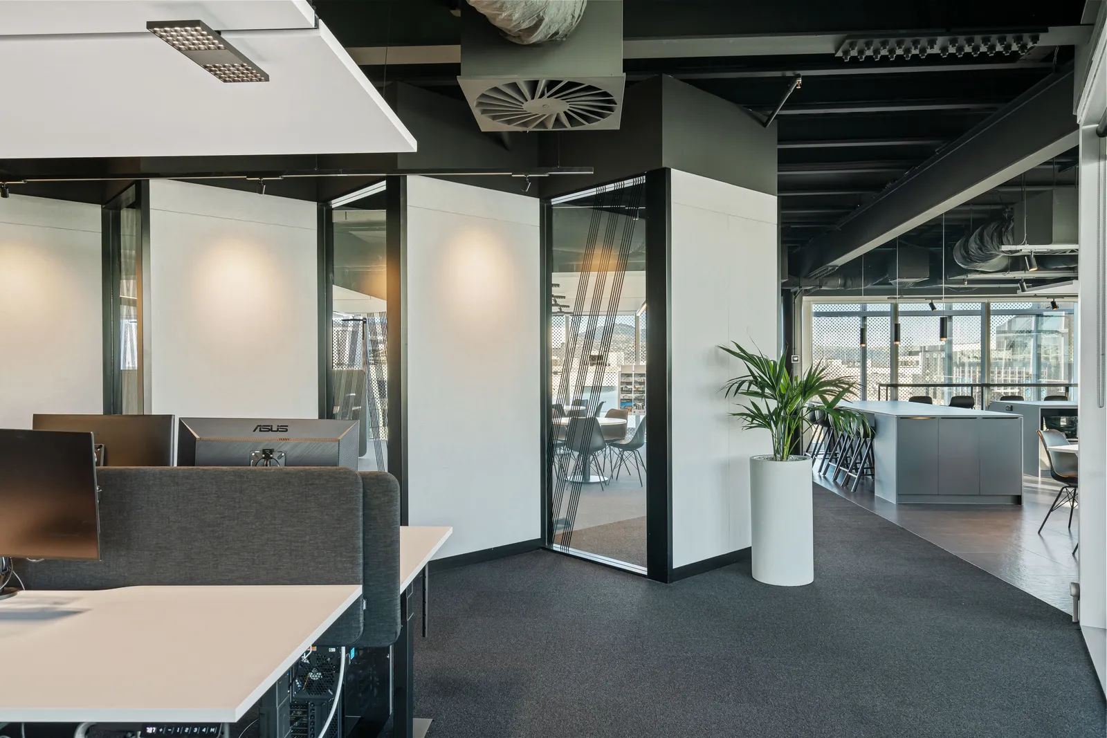 Spark Square Office Fitout — view 9