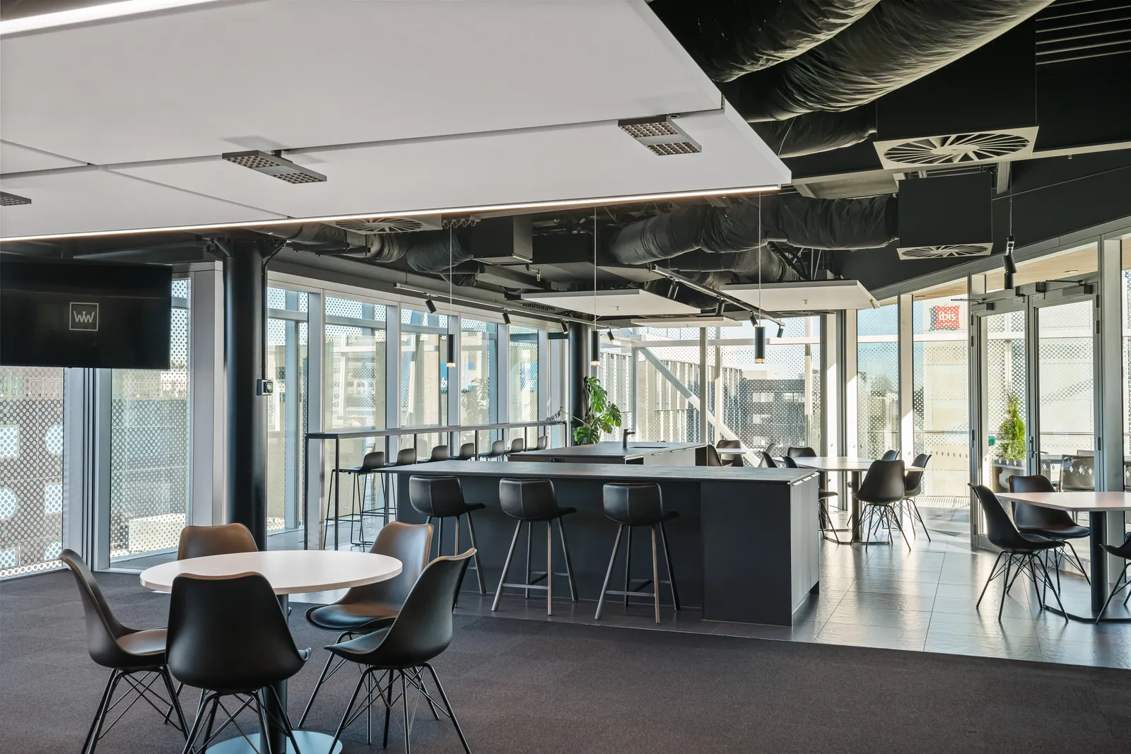 Spark Square Office Fitout — view 13