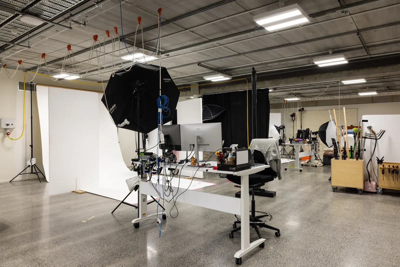 The Warehouse Group Auckland Support Office — view 4